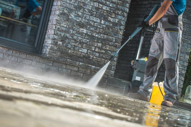 Best Parking Lot and Garage Cleaning  in Brooklyn Center, MN